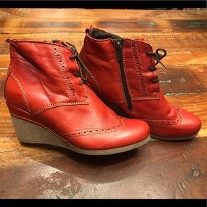 Eric Michael Red Frankie Wedge Boot